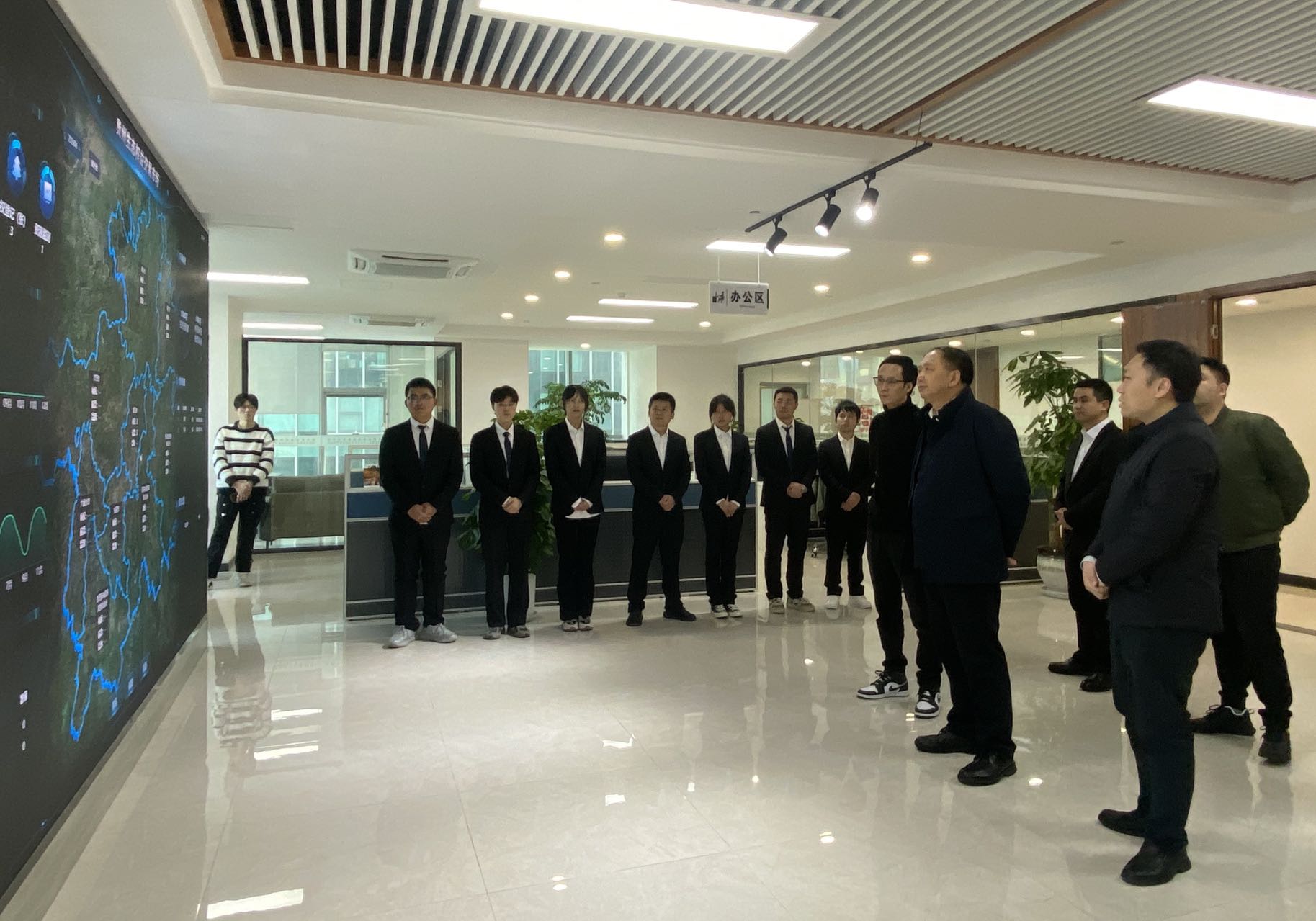 省林业局副局长向守都调研生态产品登记评估系统和林业产业服务平台运营治理工作